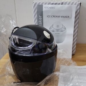 NEW IN BOX Kitchen HQ Pint Ice Cream Maker/ HSN